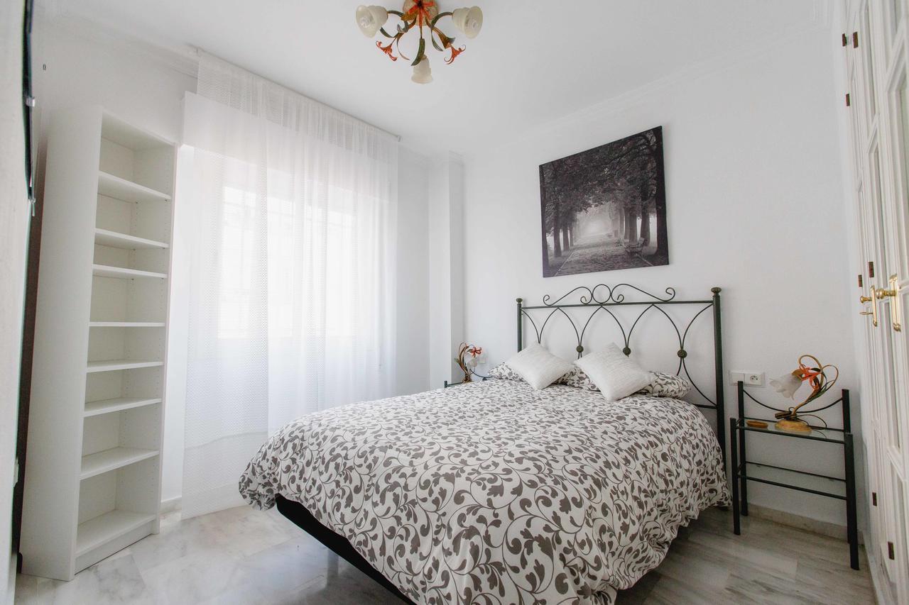Apartamentos Las Huertas Cadiz Exterior photo
