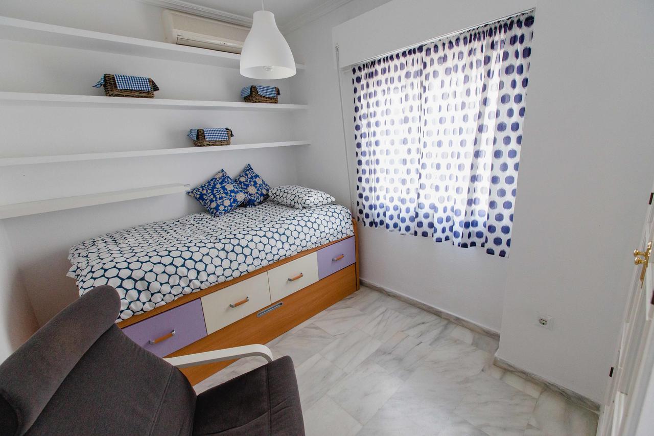 Apartamentos Las Huertas Cadiz Exterior photo